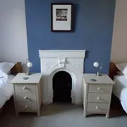Twin bedroom
